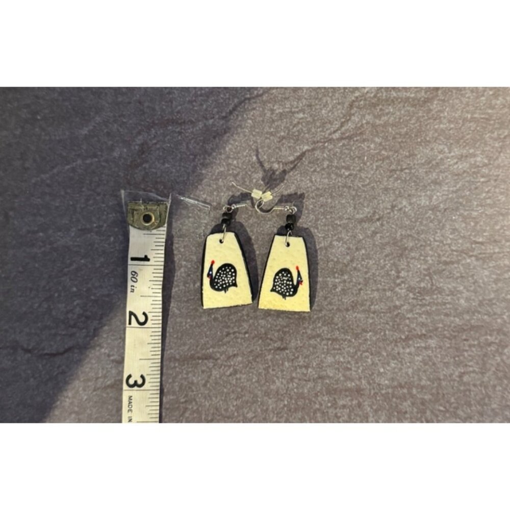 Handcrafted Shell Guinea Fowl Earrings With Unique Design & Silver Hooks - Picture 4 of 7